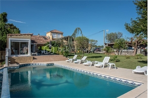 propriete à la vente -   07200  AUBENAS, surface 340 m2 vente propriete - UBI432745643